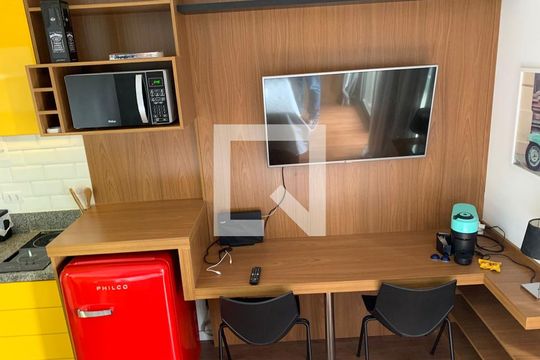 Sala/Quarto/Cozinha de kitnet/studio para alugar com 1 quarto, 25m² em Chácara Santo Antônio (Zona Sul), São Paulo