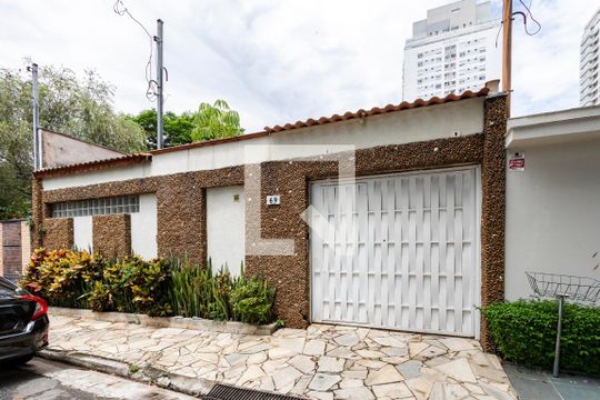 Fachada de casa para alugar com 4 quartos, 196m² em Cidade Monções, São Paulo