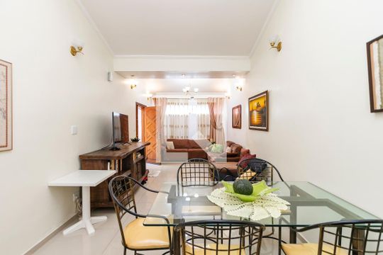 Casa para alugar com 4 quartos, 196m² em Cidade Monções, São Paulo