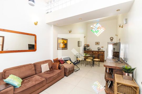 Sala de casa para alugar com 4 quartos, 196m² em Cidade Monções, São Paulo