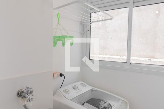 Cozinha e Área de Serviço de kitnet/studio à venda com 1 quarto, 29m² em Vila Guilhermina, São Paulo