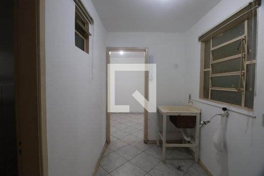 Lavanderia de casa à venda com 5 quartos, 280m² em Centro, Canoas