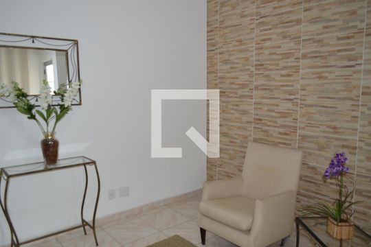 Sala de casa à venda com 2 quartos, 300m² em Ipiranga, São Paulo
