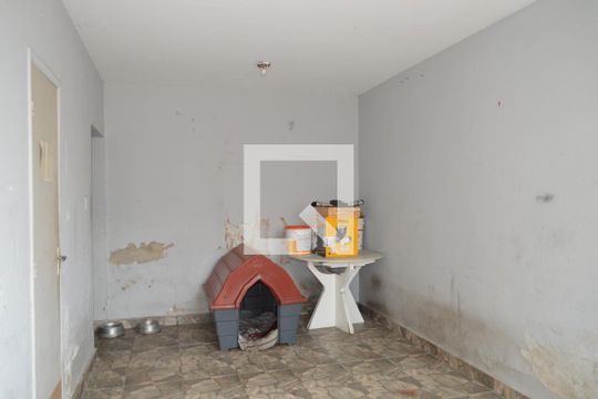 Fundos de casa à venda com 2 quartos, 300m² em Ipiranga, São Paulo