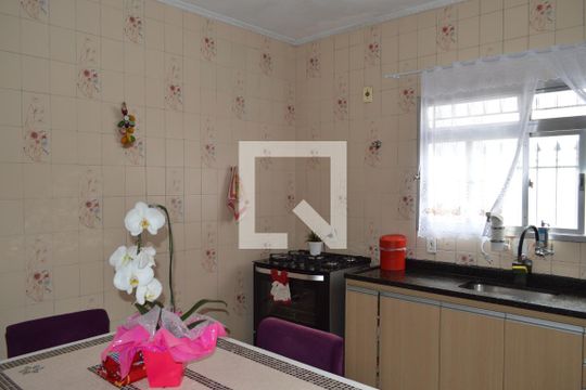 Cozinha de casa à venda com 2 quartos, 300m² em Ipiranga, São Paulo