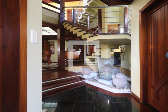 Sala - Hall de entrada de casa à venda com 4 quartos, 572m² em Guarani, Novo Hamburgo