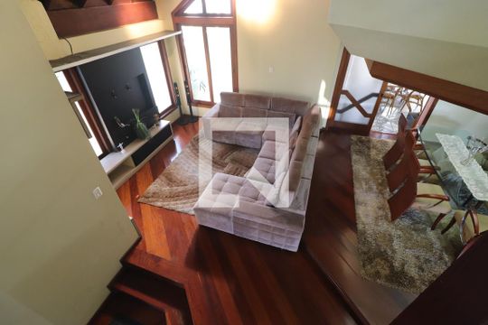 Sala 2 de casa à venda com 4 quartos, 572m² em Guarani, Novo Hamburgo
