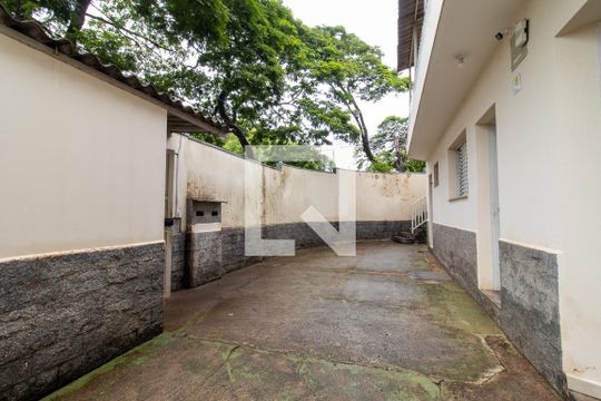 Área comum de kitnet/studio para alugar com 1 quarto, 28m² em Cidade Universitária, Campinas