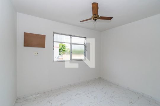 Quarto 1 de apartamento para alugar com 2 quartos, 60m² em Irajá, Rio de Janeiro