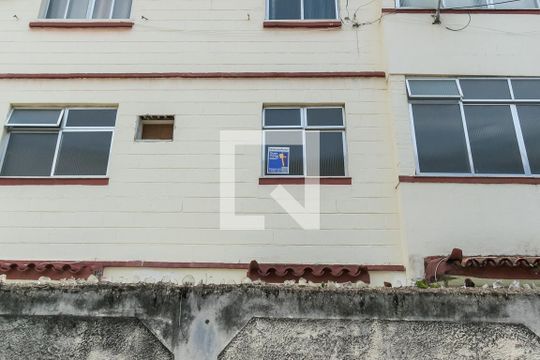 Fachada do Imóvel de apartamento para alugar com 2 quartos, 60m² em Irajá, Rio de Janeiro