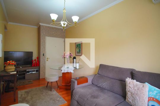 Sala de apartamento à venda com 2 quartos, 72m² em Jardim Itu, Porto Alegre