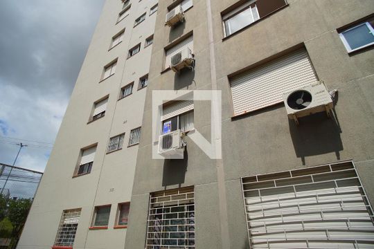 Plaquinha de apartamento à venda com 2 quartos, 72m² em Jardim Itu, Porto Alegre
