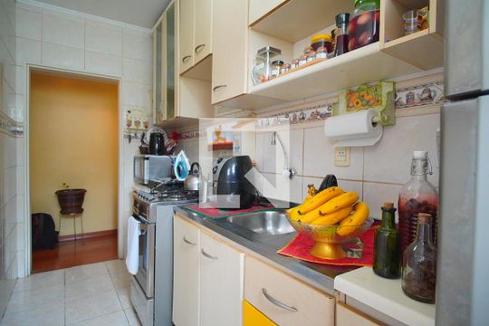 Cozinha de apartamento à venda com 2 quartos, 72m² em Jardim Itu, Porto Alegre