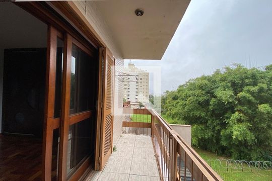 Varanda - Quarto 2 de apartamento para alugar com 2 quartos, 60m² em Centro, São Leopoldo