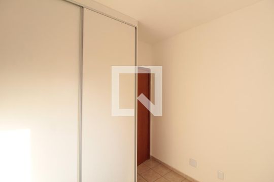 Quarto 1 de apartamento para alugar com 2 quartos, 60m² em Manacás, Belo Horizonte