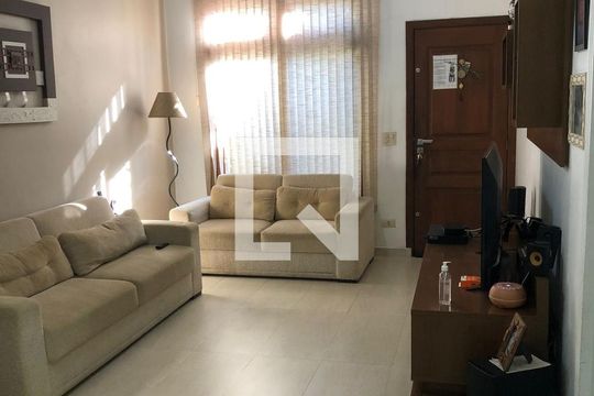 Sala de casa à venda com 4 quartos, 221m² em Vila Pirajussara, São Paulo