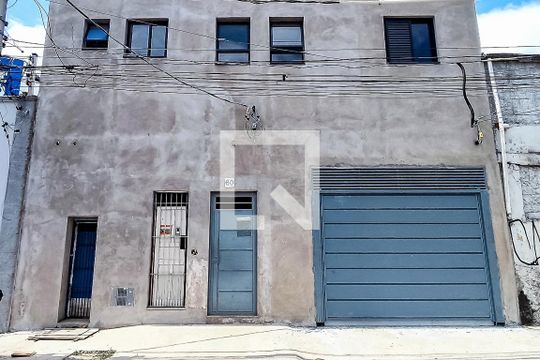 Fachada de apartamento para alugar com 2 quartos, 39m² em Vila Marte, São Paulo