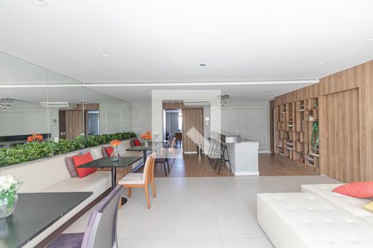 Área comum de kitnet/studio para alugar com 1 quarto, 34m² em Jardim Aeroporto, São Paulo