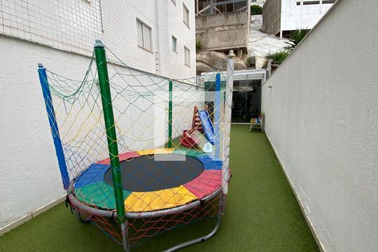 Área comum de apartamento para alugar com 5 quartos, 256m² em Buritis, Belo Horizonte