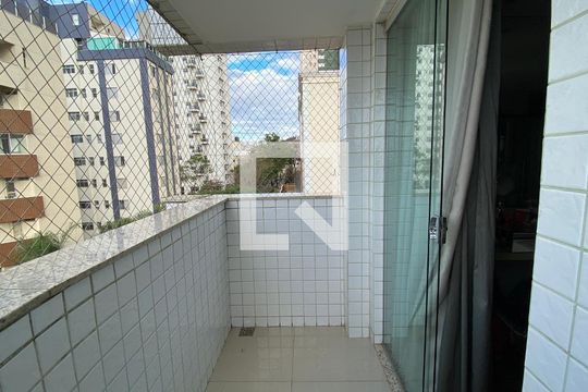 Quarto Suíte 1 de apartamento à venda com 5 quartos, 256m² em Buritis, Belo Horizonte