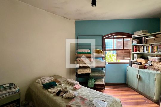 Quarto 1 de casa à venda com 4 quartos, 275m² em Vila Madalena, São Paulo