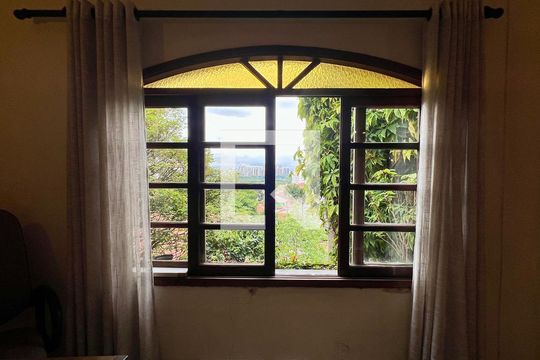 Vista da sala de jantar de casa à venda com 4 quartos, 275m² em Vila Madalena, São Paulo
