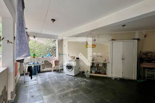 Área de Serviço de casa à venda com 4 quartos, 275m² em Vila Madalena, São Paulo