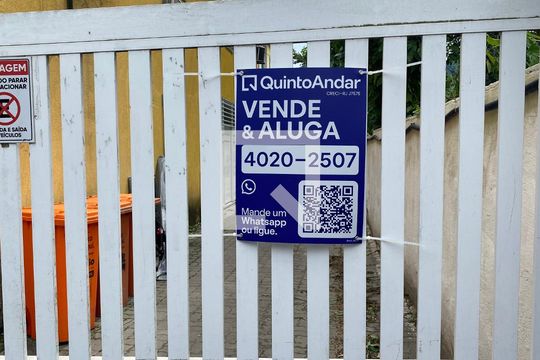Plaquinha de casa à venda com 2 quartos, 80m² em Vargem Grande, Rio de Janeiro