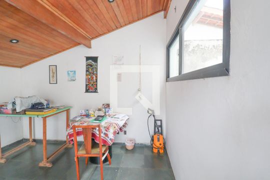 Quarto de casa à venda com 4 quartos, 200m² em Cidade Nova, Jundiaí