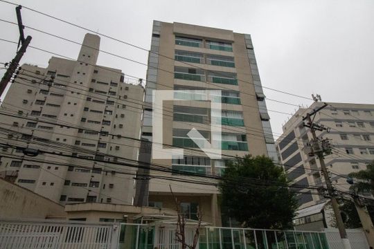 Fachada de kitnet/studio para alugar com 1 quarto, 35m² em Brooklin, São Paulo