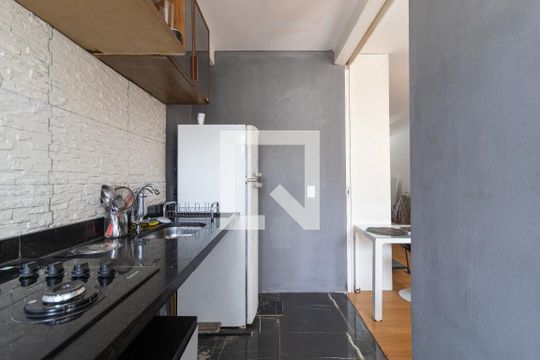 Cozinha de apartamento à venda com 1 quarto, 32m² em São Cristóvão, Rio de Janeiro