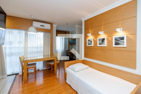 Apartamento para alugar com 1 quarto, 44m² em Vila Congonhas, São Paulo