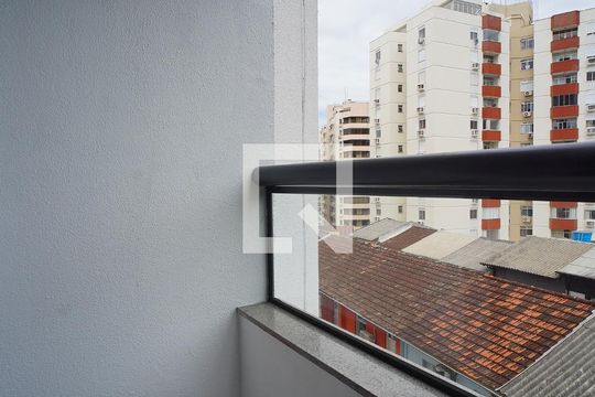 Varanda de apartamento para alugar com 1 quarto, 42m² em Centro, Florianópolis
