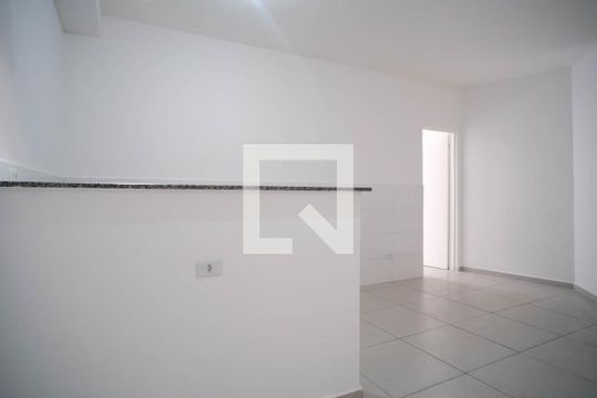 Sala/Cozinha de apartamento para alugar com 1 quarto, 35m² em Parque Cisper, São Paulo