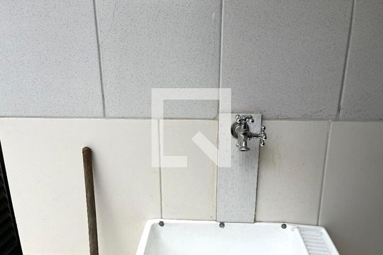 Área de Serviço de casa para alugar com 1 quarto, 20m² em Vila Guarani (zona Sul), São Paulo