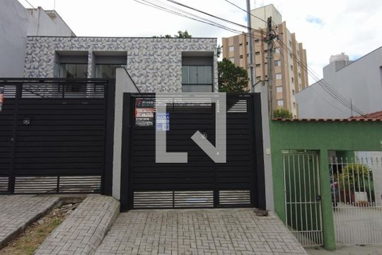 Fachada de casa à venda com 3 quartos, 126m² em Bosque da Saúde, São Paulo