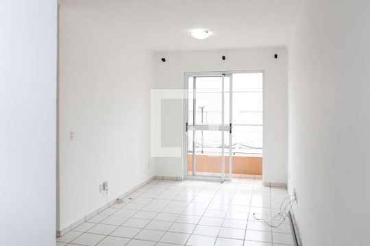 Apartamento à venda com 2 quartos, 60m² em Centro, Vinhedo