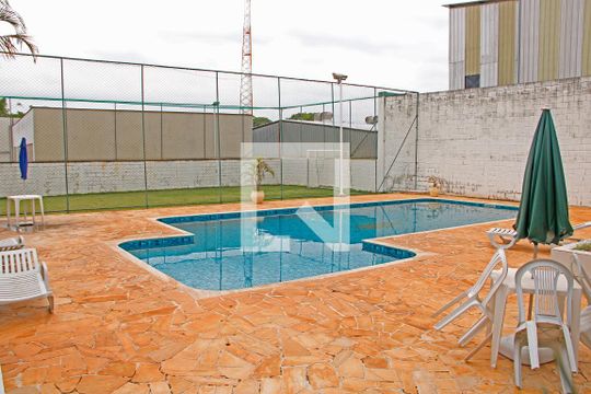 Área comum - Piscina de apartamento à venda com 2 quartos, 60m² em Centro, Vinhedo