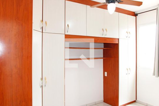Suíte de apartamento à venda com 2 quartos, 60m² em Centro, Vinhedo