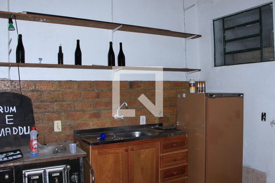 Cozinha de casa à venda com 4 quartos, 300m² em Jardim Dona Leopoldina, Porto Alegre