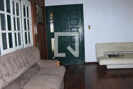 Casa à venda com 4 quartos, 300m² em Jardim Dona Leopoldina, Porto Alegre