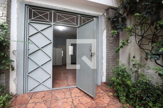 Garagem de casa à venda com 3 quartos, 350m² em Vila Mariana, São Paulo