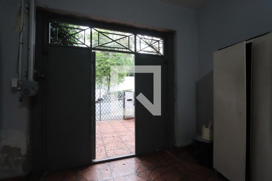 Garagem de casa à venda com 3 quartos, 350m² em Vila Mariana, São Paulo