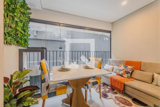 Varanda de apartamento para alugar com 1 quarto, 28m² em Sumaré, São Paulo
