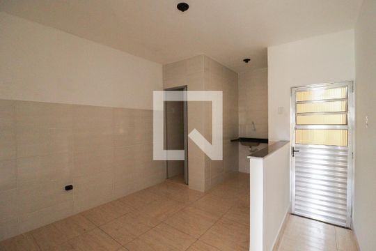 Apartamento para alugar com 1 quarto, 40m² em Vila Prado, São Paulo
