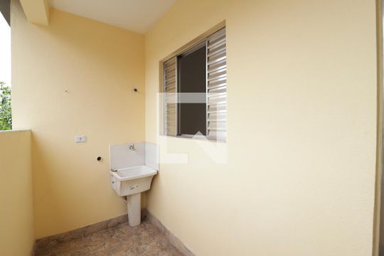 Área de Serviço de apartamento para alugar com 1 quarto, 40m² em Vila Prado, São Paulo