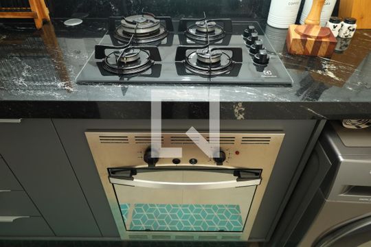 Cozinha de apartamento à venda com 2 quartos, 42m² em Jardim Nossa Senhora do Carmo, São Paulo