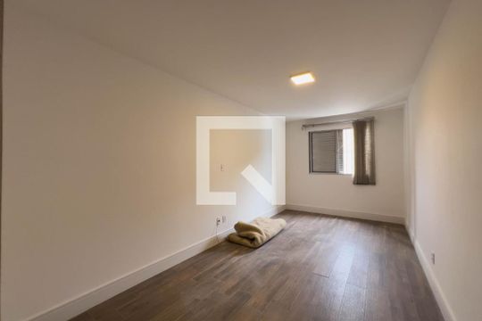 Quarto 1 de casa à venda com 3 quartos, 200m² em Vila São José (ipiranga), São Paulo