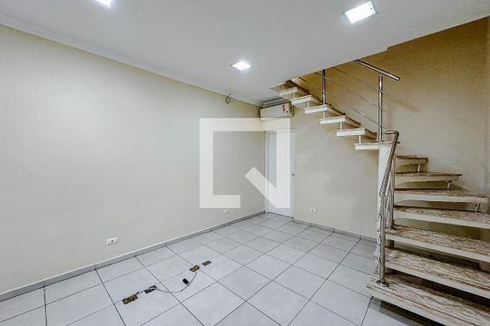 Sala de casa à venda com 2 quartos, 80m² em Ipiranga, São Paulo