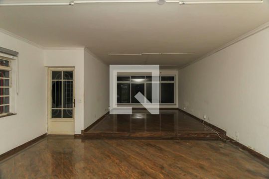 Casa à venda com 4 quartos, 313m² em Vila Formosa, São Paulo